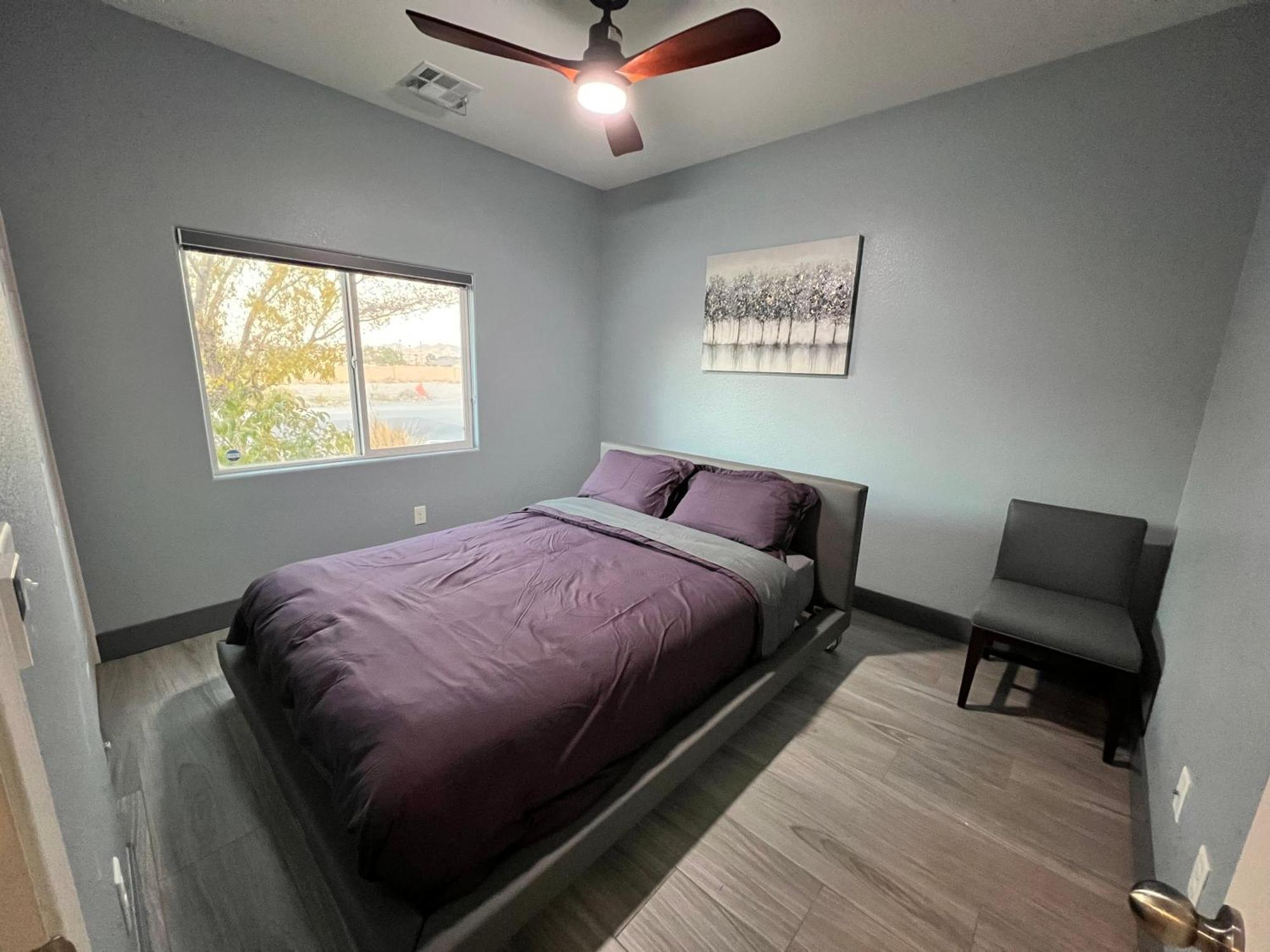 Family Friendly Contemporary House With Pool Las Vegas