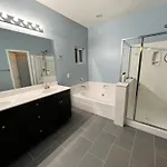 Family Friendly Contemporary House With Pool